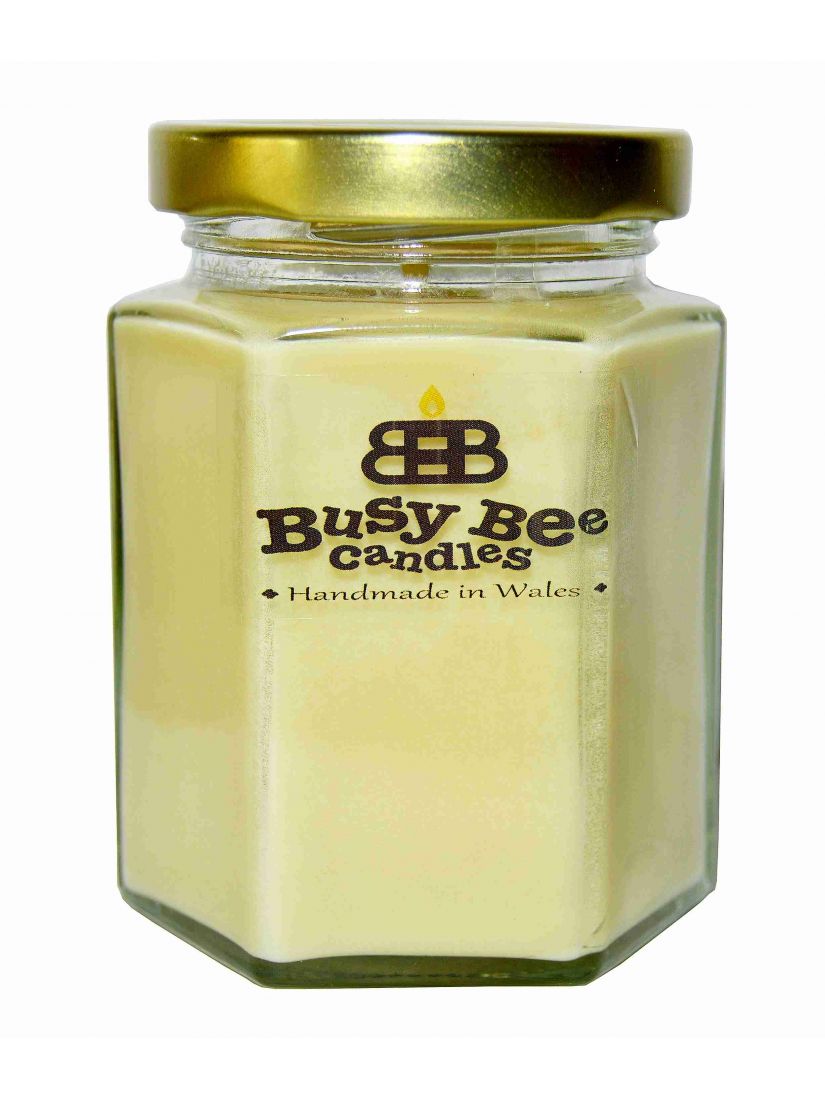 Busy Bee Candles Classic svíčka vel.MEDIUM Bakewell Slice